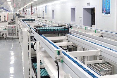 先導(dǎo)智能疊片設(shè)備技術(shù)突破,彰顯"中國智造"硬核實力